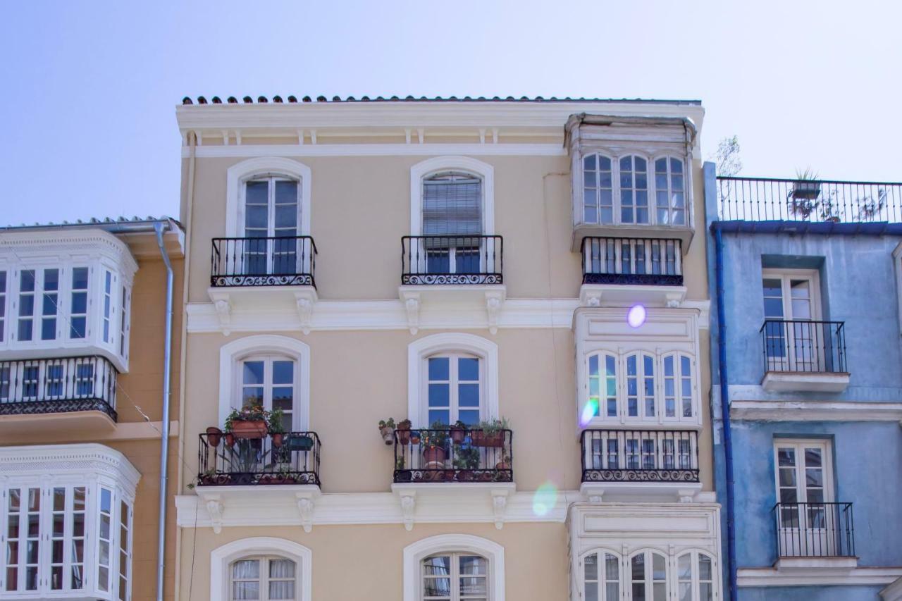 -Malagasunapts- Vibrant Historic City Centre Exterior foto